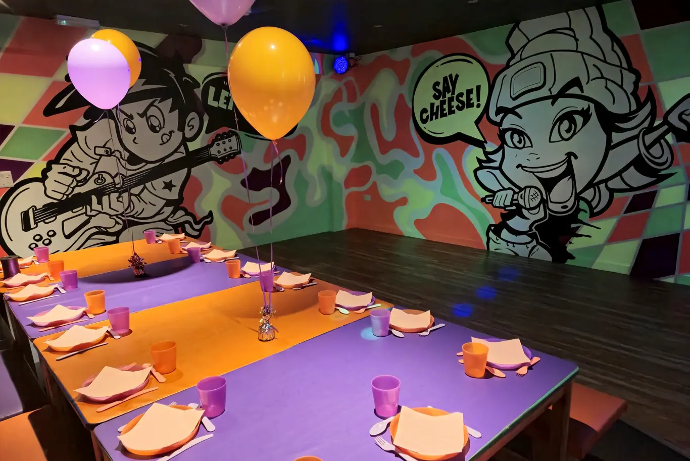 Party Disco Room Say Cheese